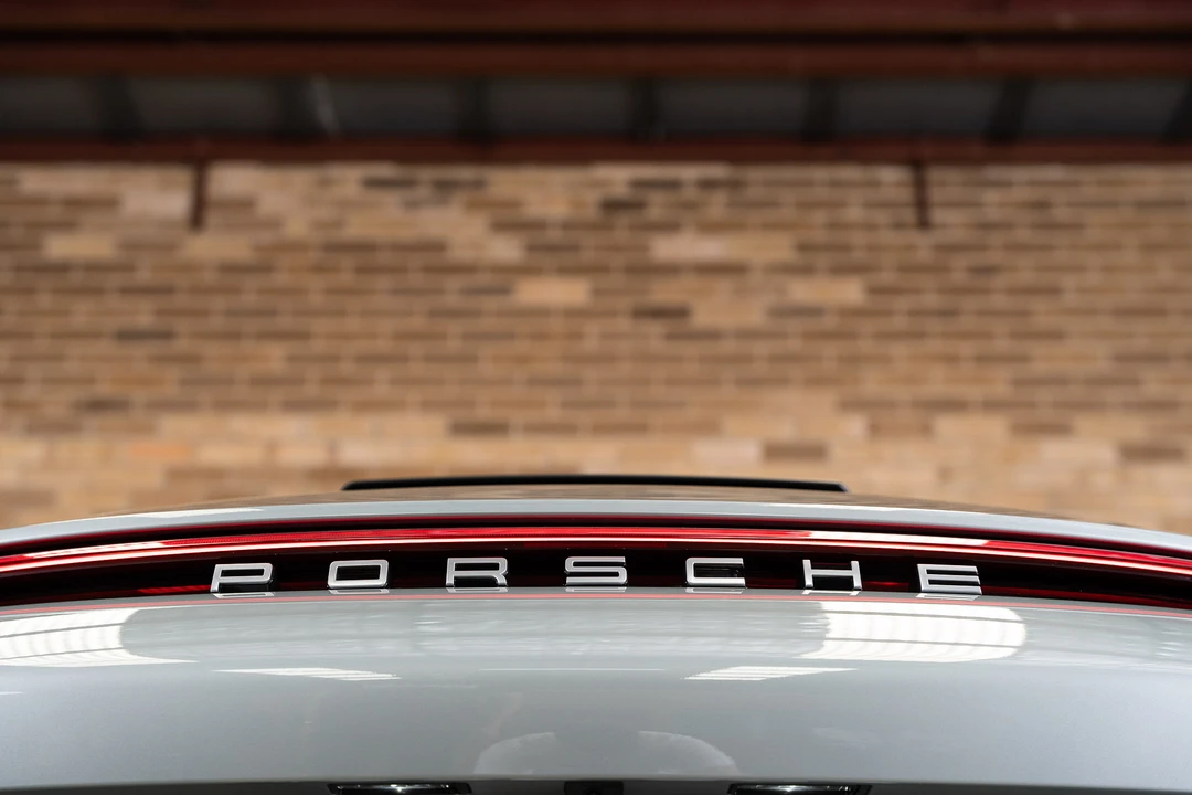 2022 Porsche 992 GT3 - Image 28 of 31