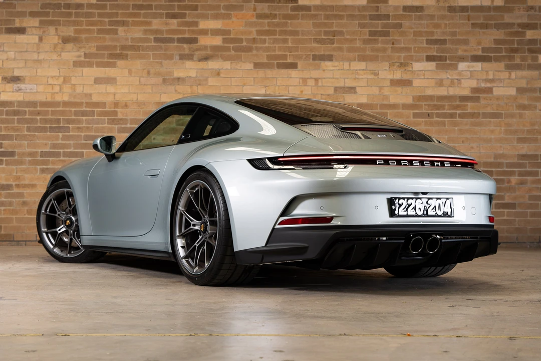 2022 Porsche 992 GT3 - Image 8 of 31
