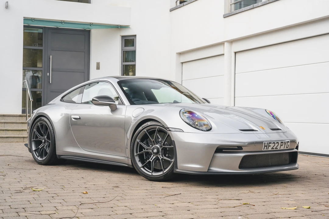 2022 Porsche 992 GT3 - Image 2 of 31