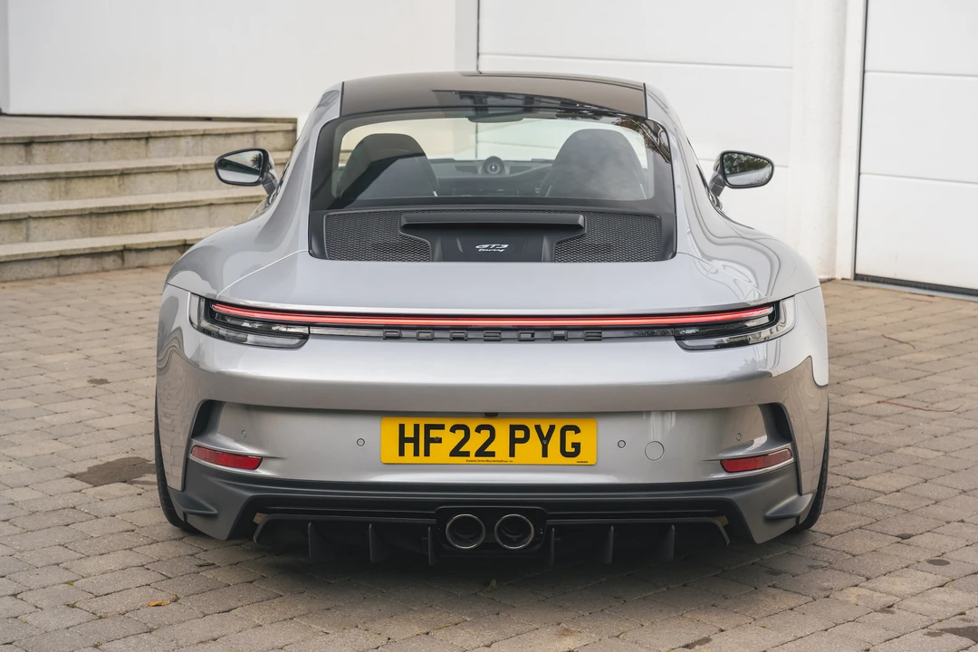 2022 Porsche 992 GT3 - Image 9 of 31