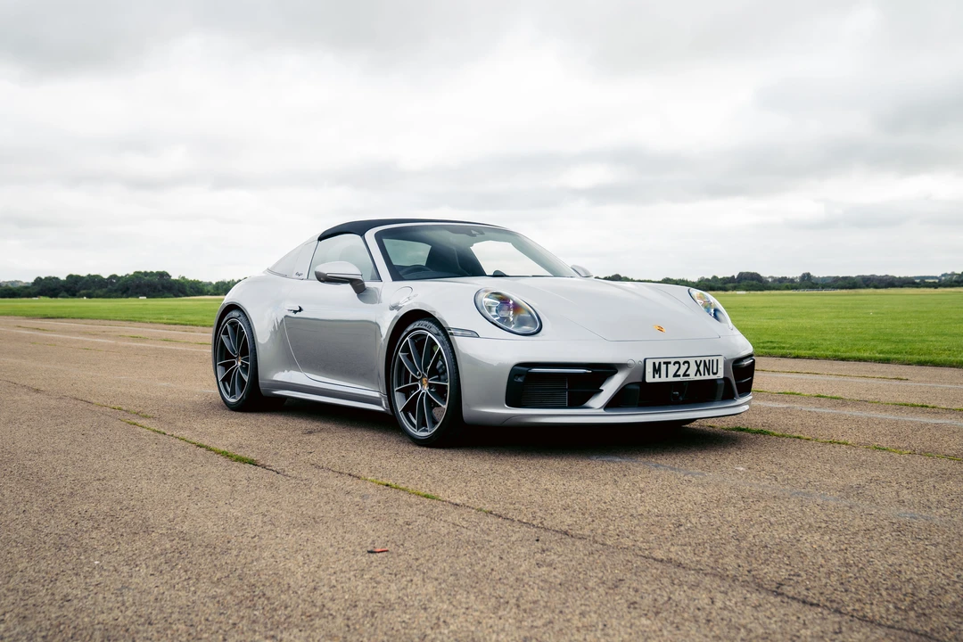 2022 Porsche 992 Targa 4 & 4S - Image 4 of 31