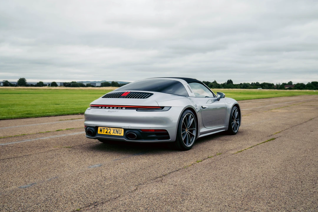 2022 Porsche 992 Targa 4 & 4S - Image 6 of 31