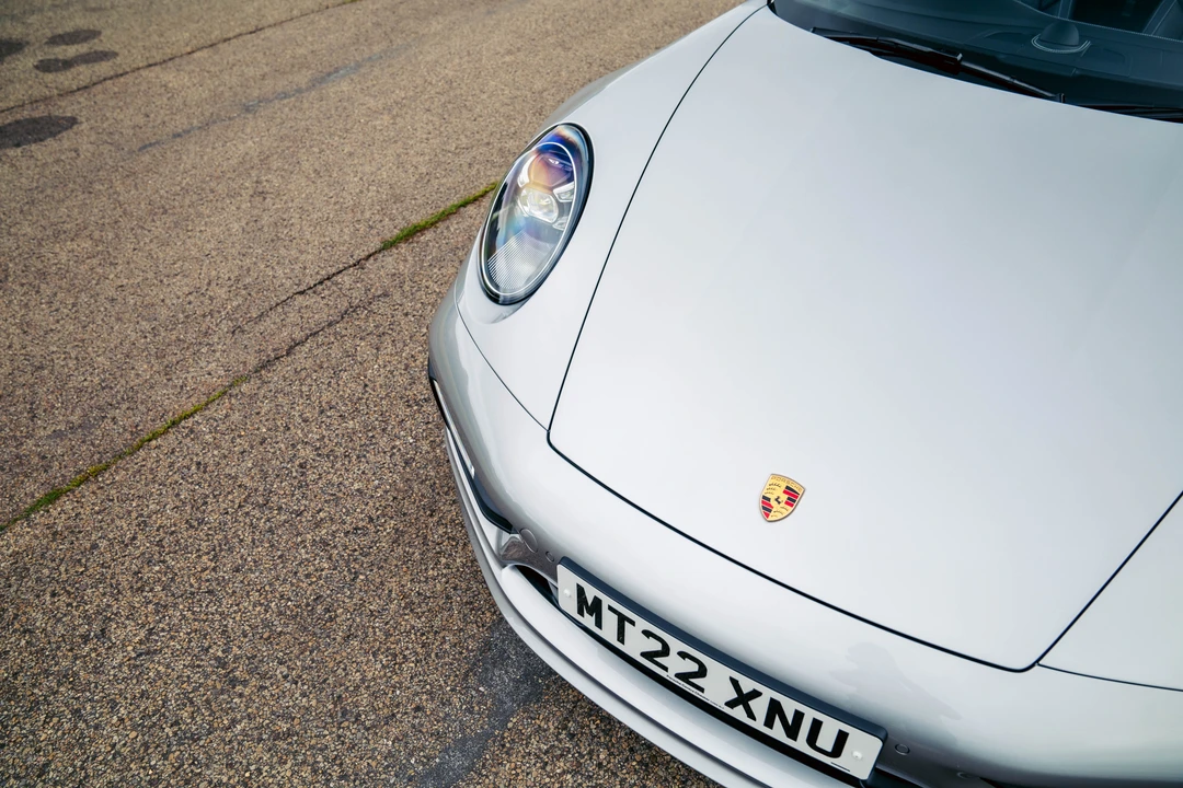 2022 Porsche 992 Targa 4 & 4S - Image 18 of 31