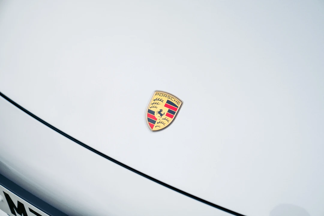 2022 Porsche 992 Targa 4 & 4S - Image 19 of 31