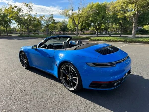 2022 Porsche 992 Carrera - Image 11 of 21