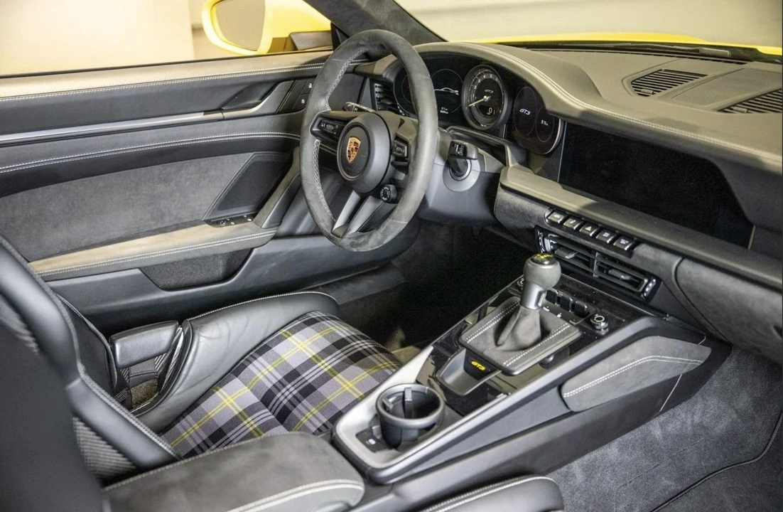 2022 Porsche 992 GT3 - Image 9 of 9