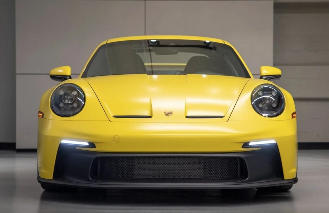 2022 Porsche 992 GT3 - Image 5 of 9