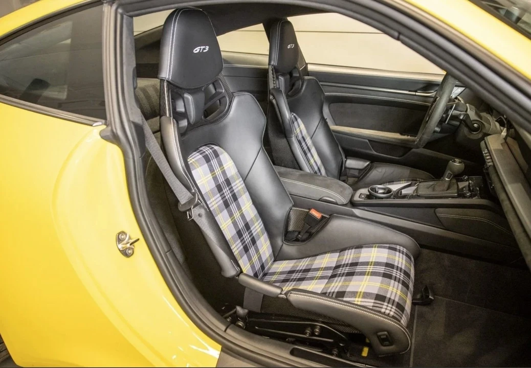 2022 Porsche 992 GT3 - Image 8 of 9
