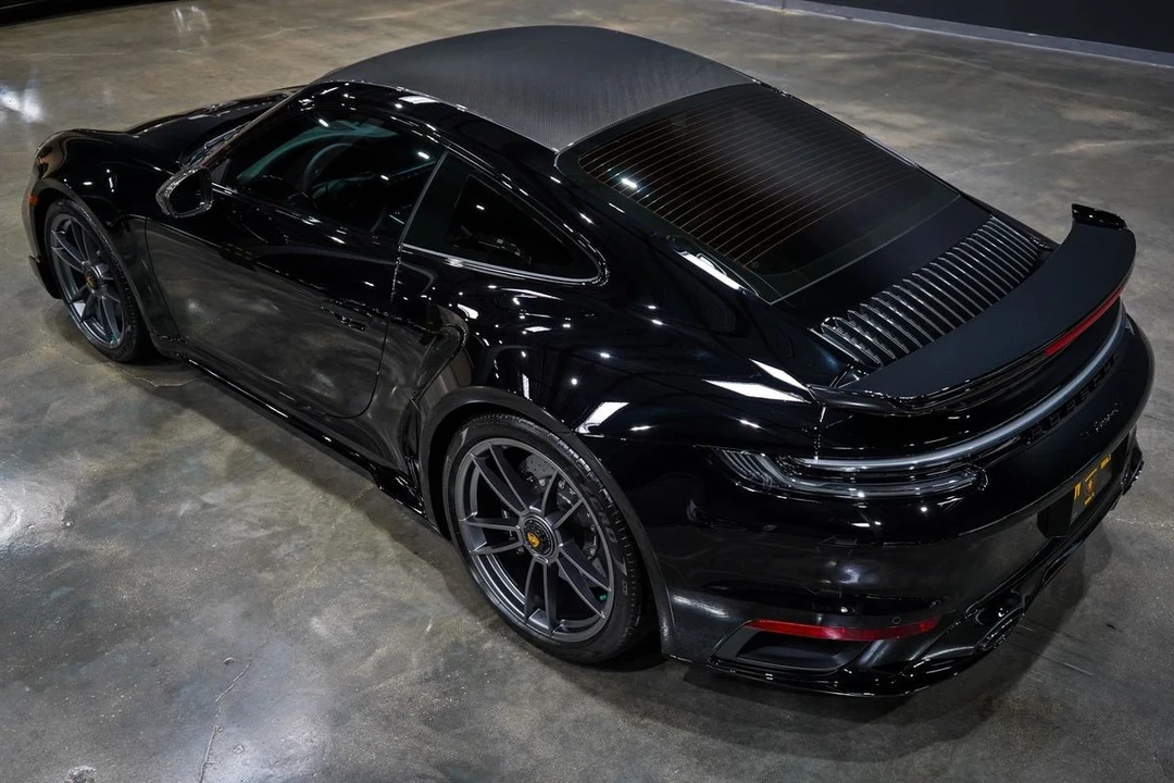 2022 Porsche 992 Turbo - Image 15 of 21