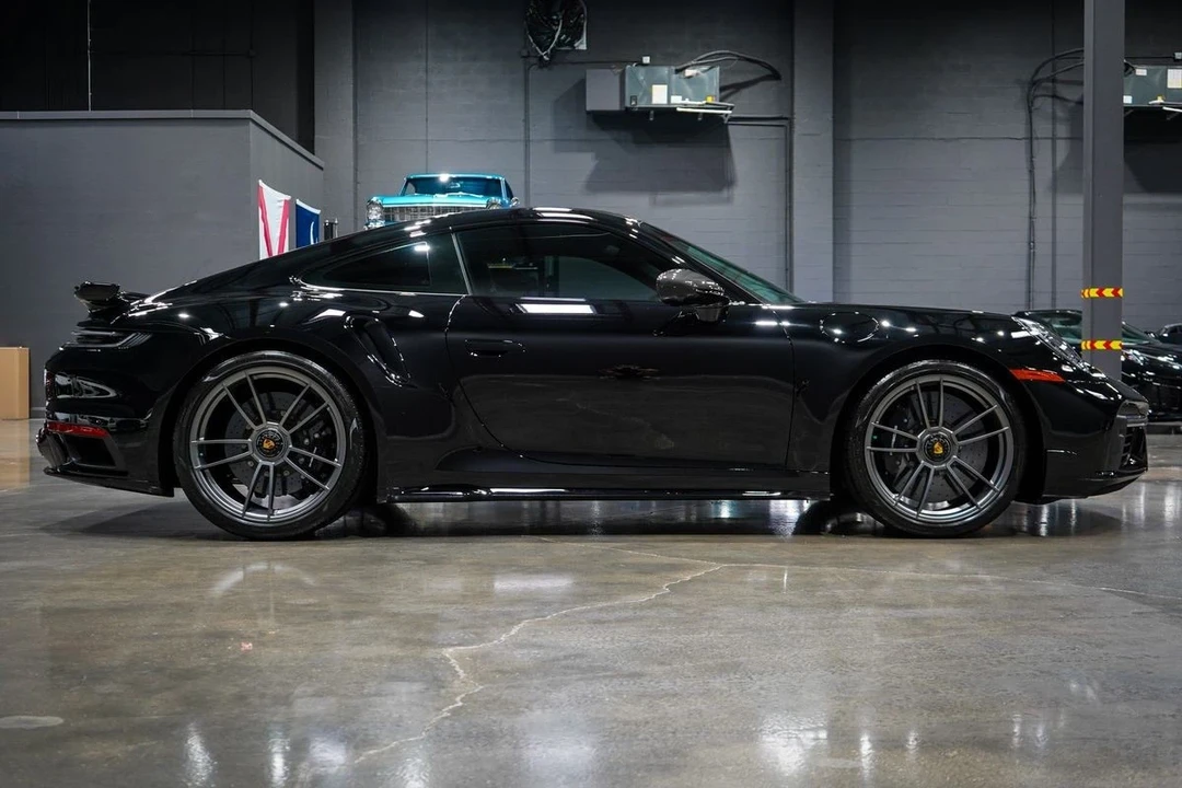 2022 Porsche 992 Turbo - Image 6 of 21