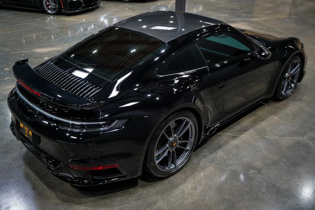 2022 Porsche 992 Turbo - Image 16 of 21