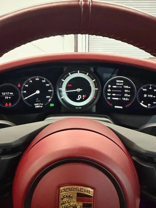 2022 Porsche 992 Carrera - Image 23 of 31