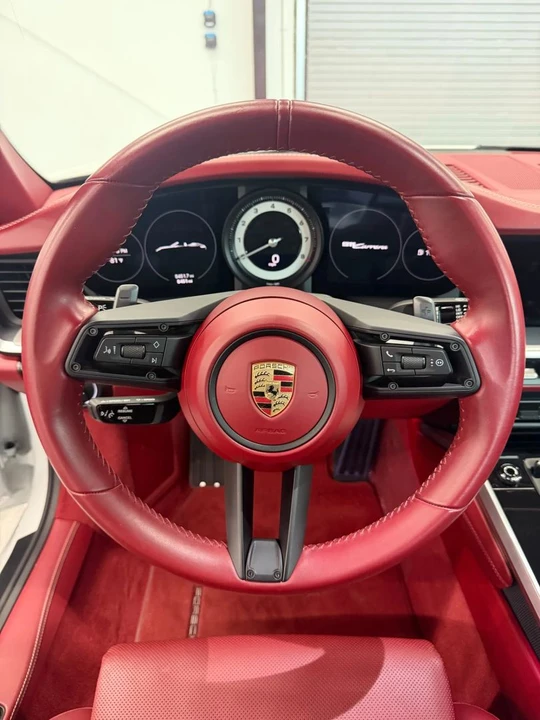 2022 Porsche 992 Carrera - Image 16 of 31