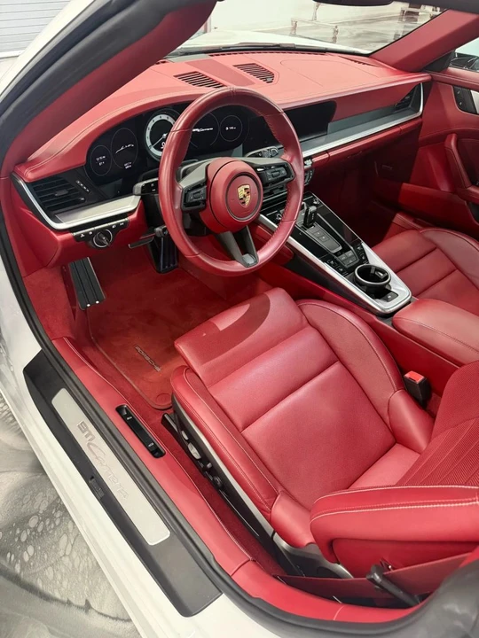 2022 Porsche 992 Carrera - Image 14 of 31