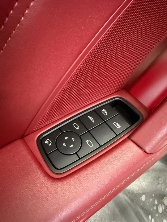 2022 Porsche 992 Carrera - Image 13 of 31