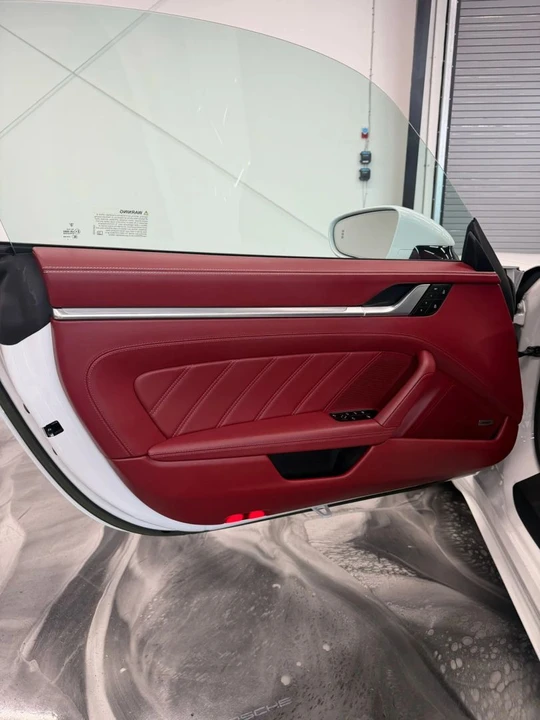 2022 Porsche 992 Carrera - Image 11 of 31