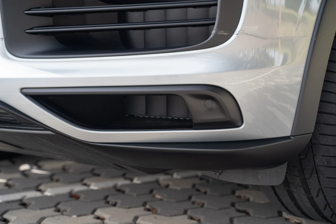 2022 Porsche 9Y0/9Y3 Cayenne GTS - Image 22 of 31