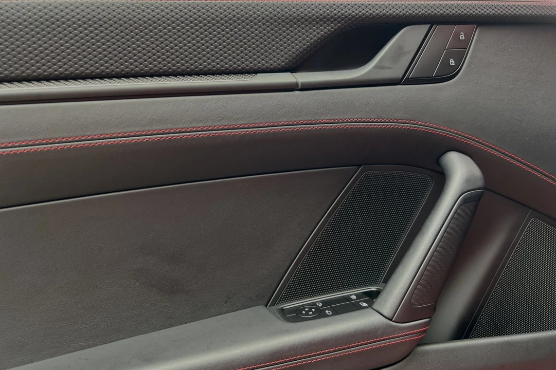 2022 Porsche 992 GT3 - Image 10 of 20