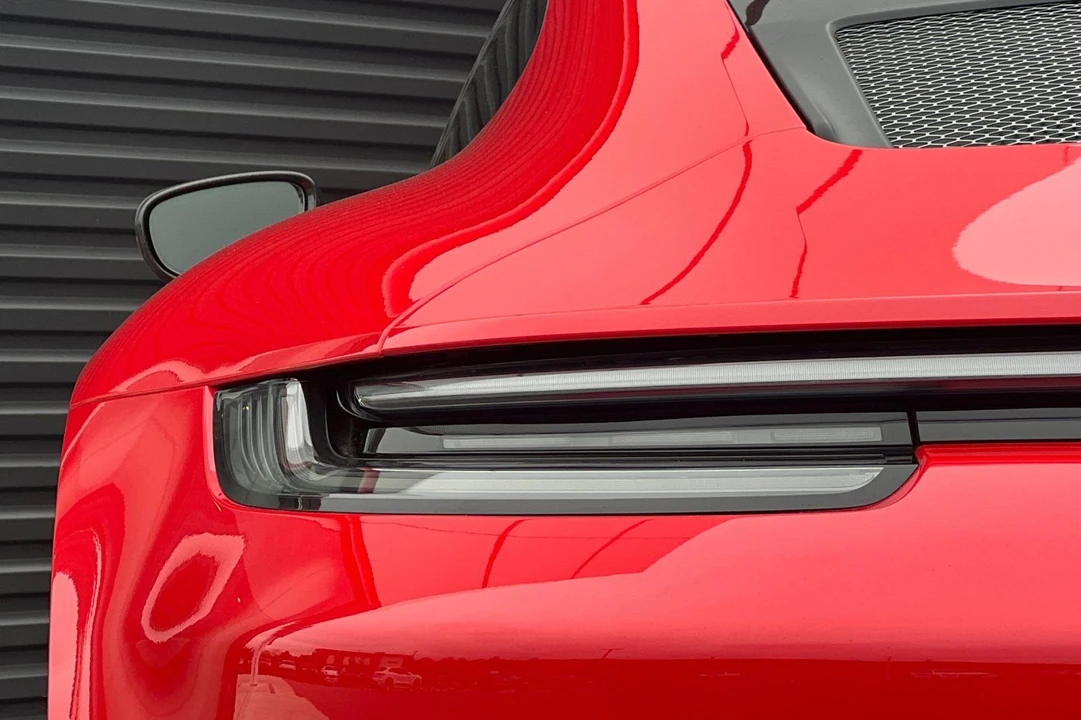 2022 Porsche 992 GT3 - Image 15 of 20