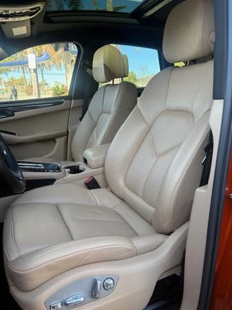 2022 Porsche Macan GTS - Image 14 of 21
