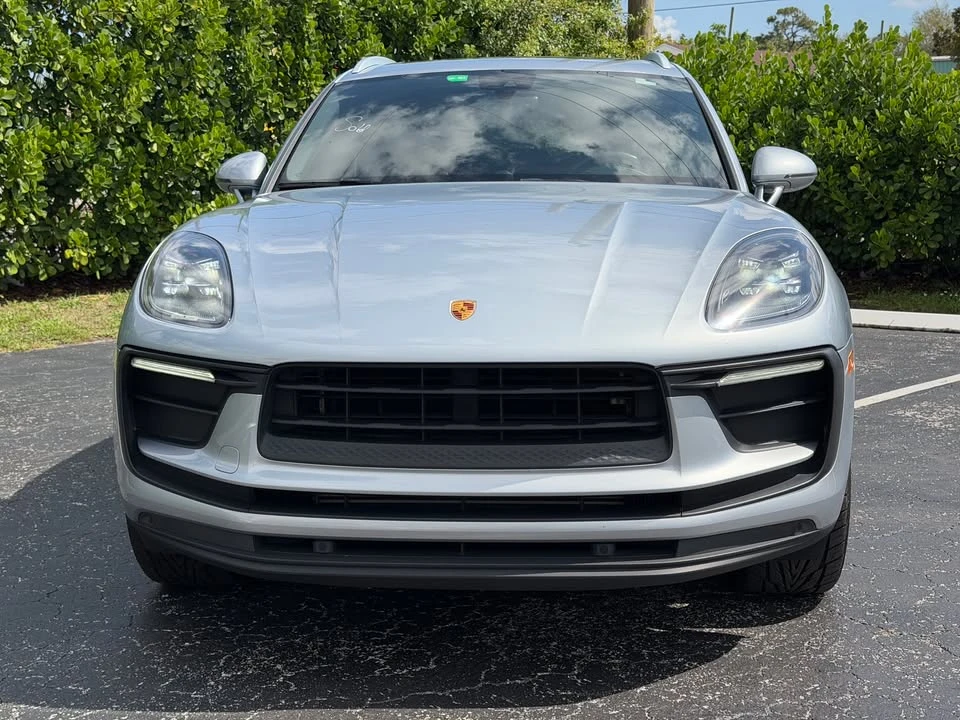 2022 Porsche Macan - Image 3 of 19