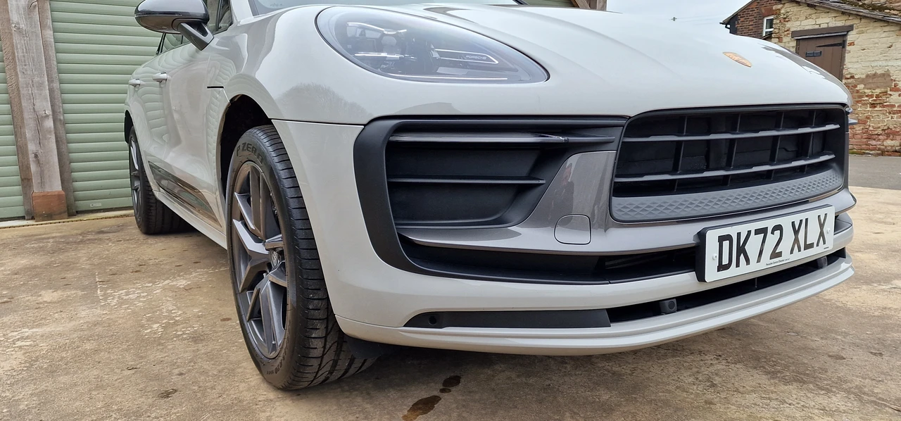 2022 Porsche Macan T - Image 20 of 31