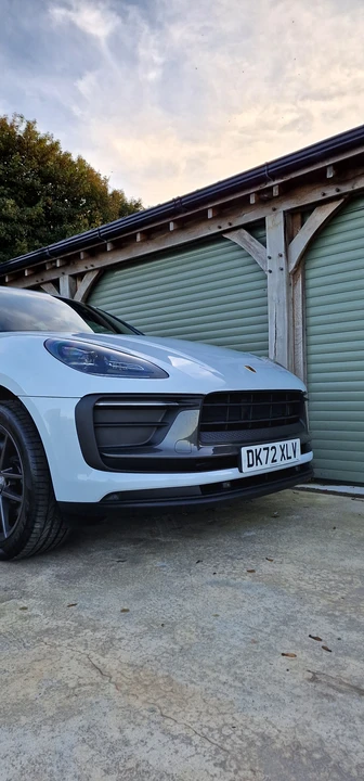 2022 Porsche Macan T - Image 25 of 31