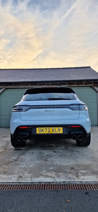 2022 Porsche Macan T - Image 29 of 31