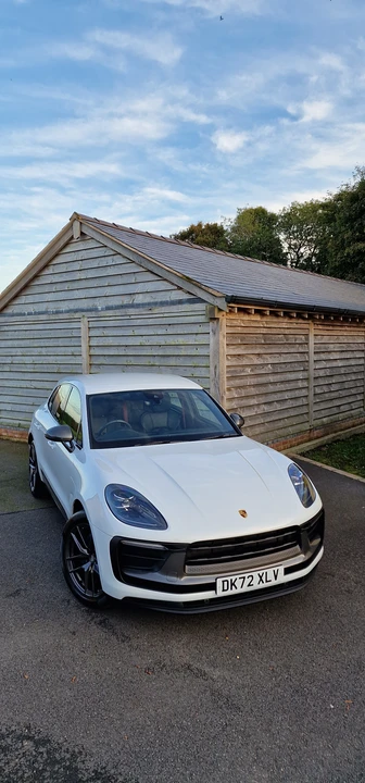 2022 Porsche Macan T - Image 30 of 31