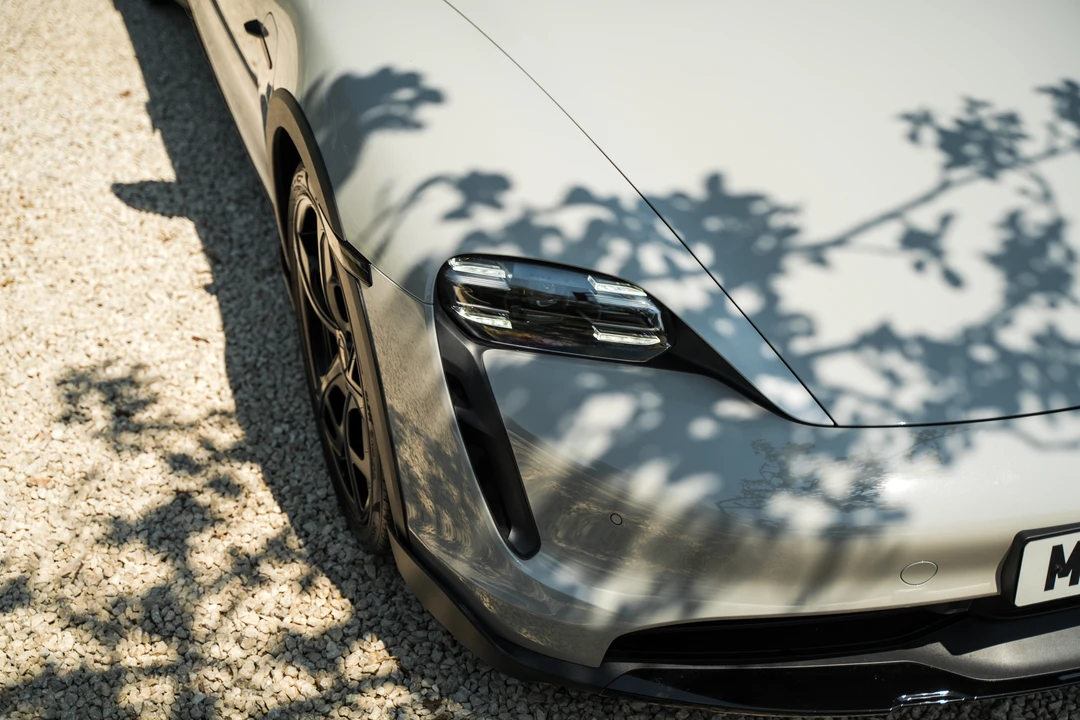 2022 Porsche Taycan 4S - Image 31 of 31