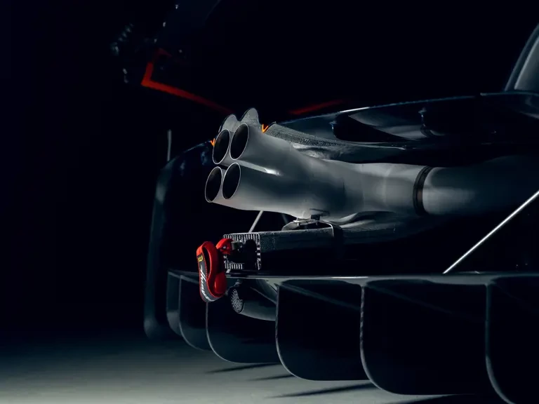 2022 Pagani Huayra - Image 24 of 26