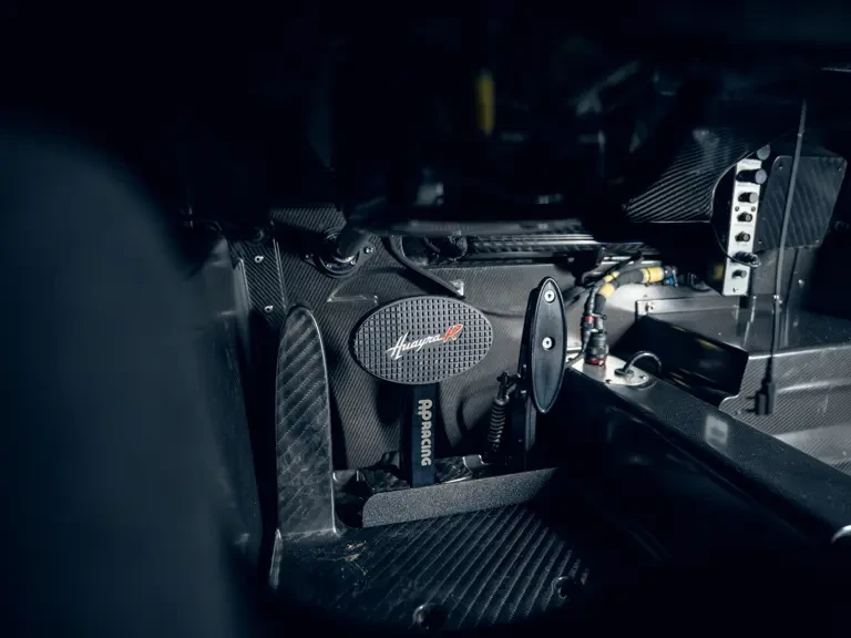 2022 Pagani Huayra - Image 11 of 26
