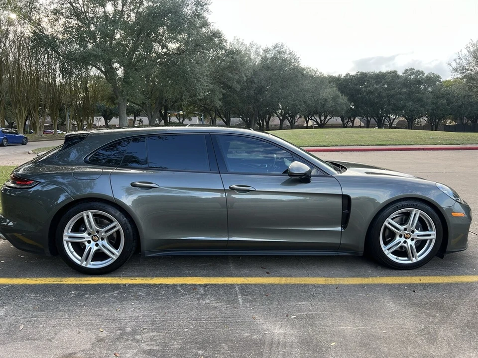 2022 Porsche 976 Panamera - Image 16 of 21