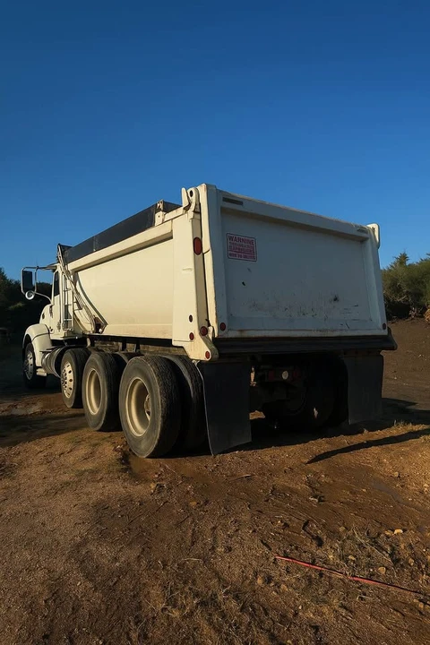 2022 Peterbilt - Image 3 of 3
