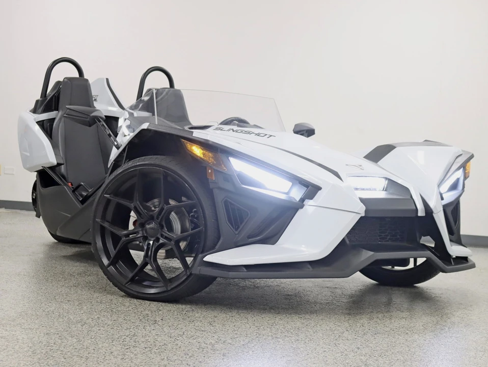 2022 Polaris Slingshot - Image 5 of 12