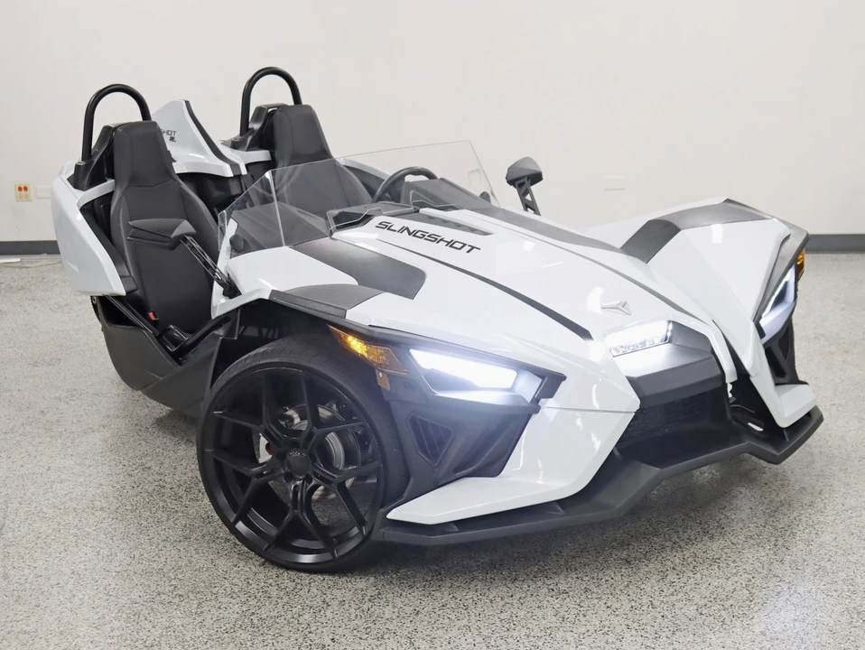 2022 Polaris Slingshot - Image 4 of 12