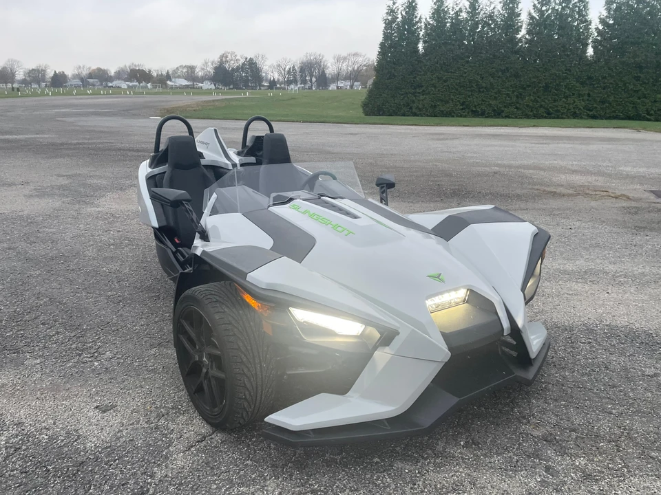 2022 Polaris Slingshot - Image 19 of 31