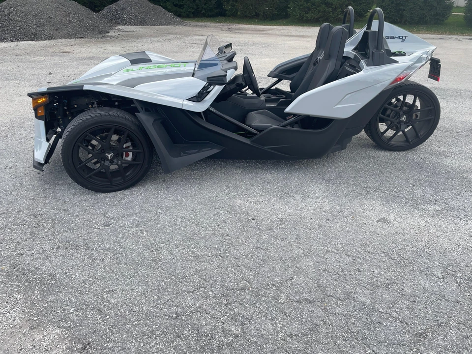 2022 Polaris Slingshot - Image 8 of 31