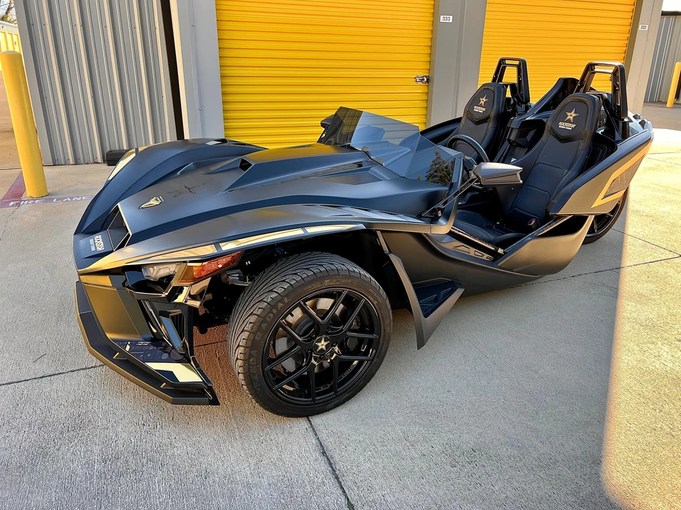 2022 Polaris Slingshot - Image 17 of 31