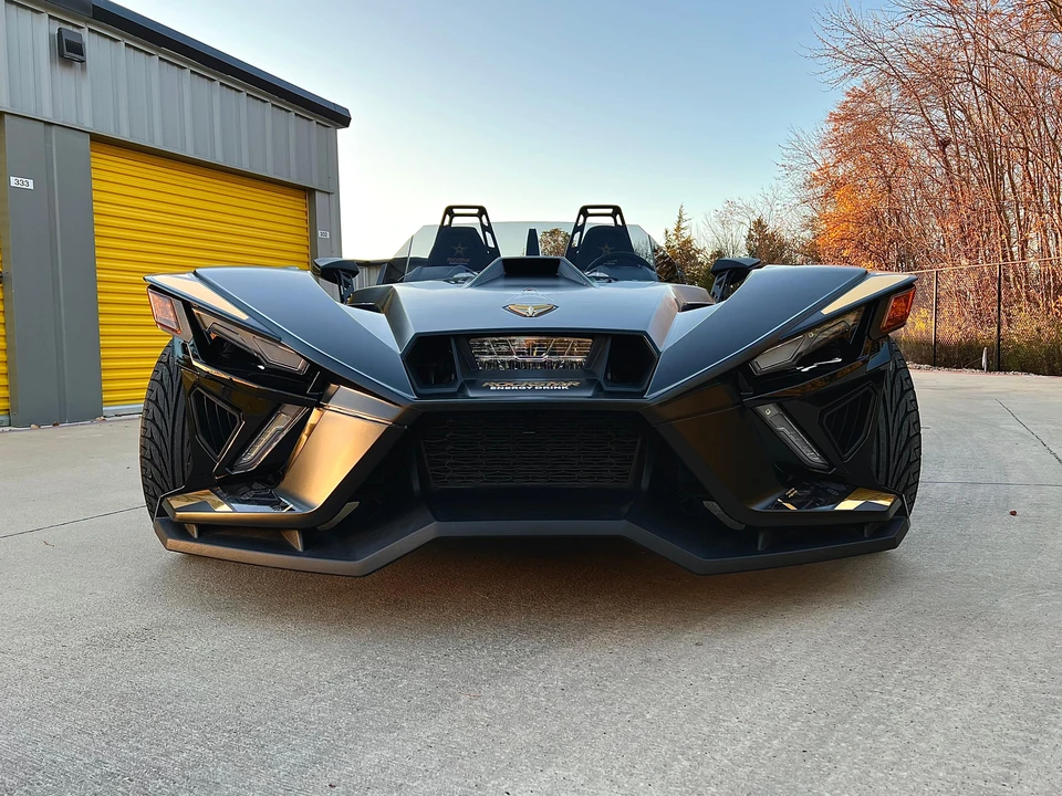 2022 Polaris Slingshot - Image 9 of 31