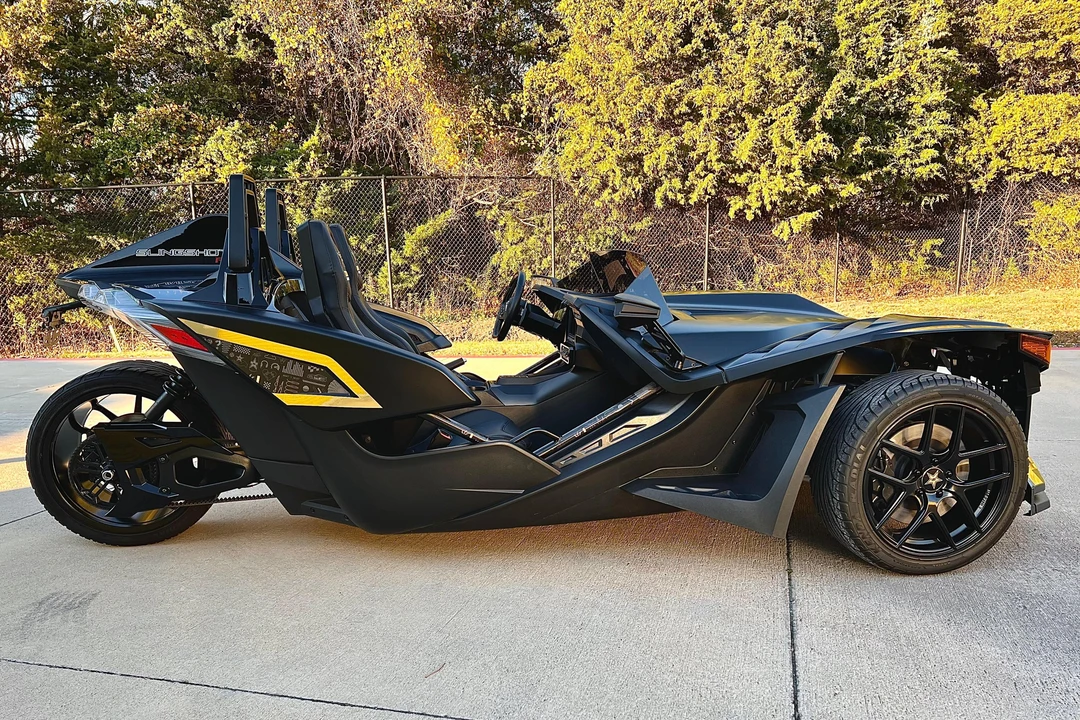 2022 Polaris Slingshot - Image 3 of 31