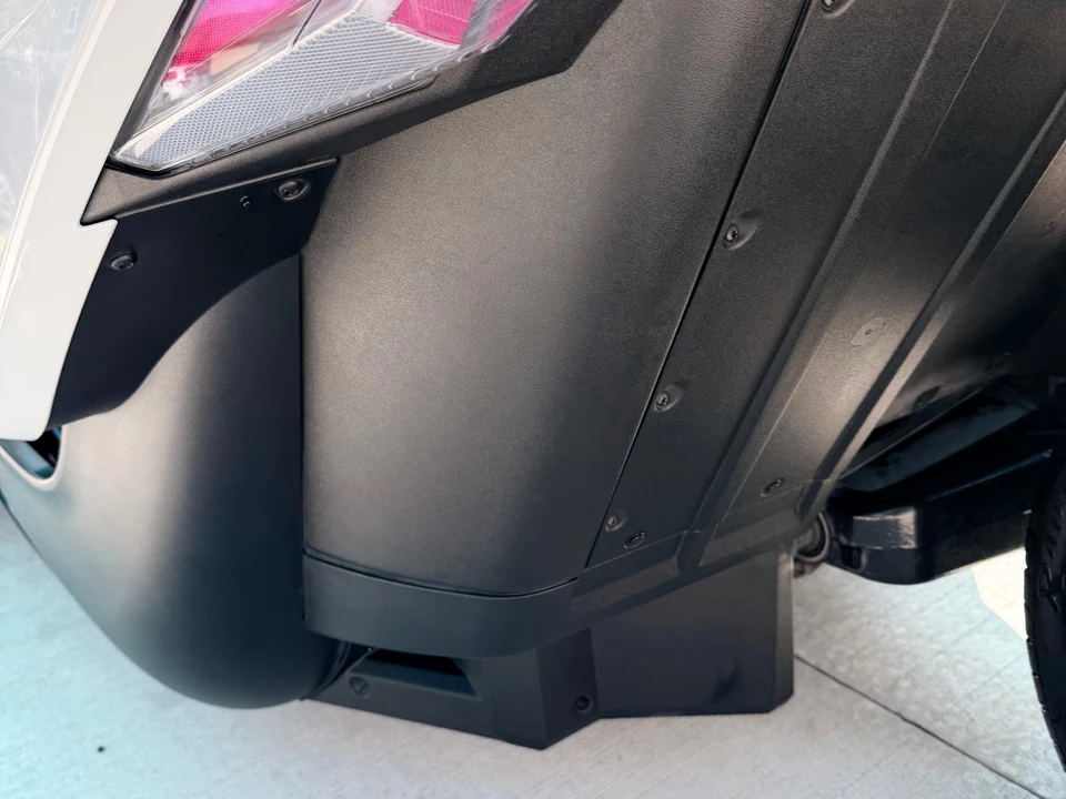 2022 Polaris Slingshot - Image 29 of 31