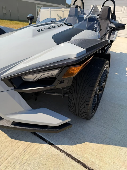 2022 Polaris Slingshot - Image 25 of 31