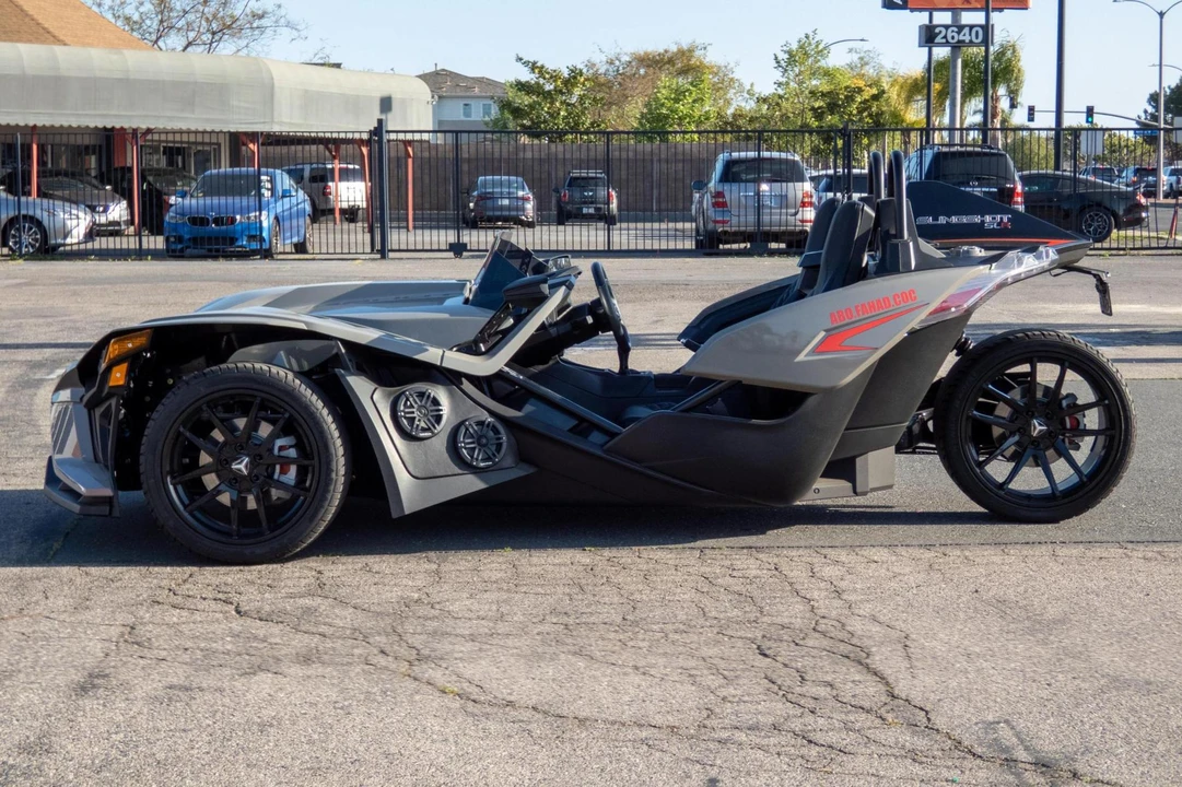 2022 Polaris Slingshot - Image 3 of 31