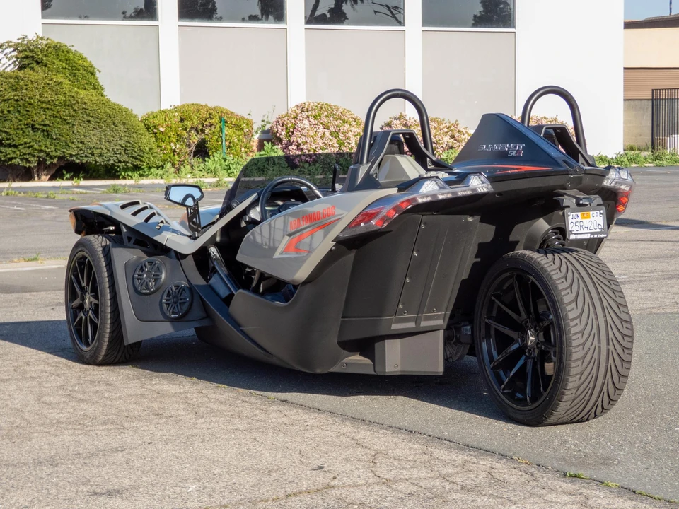2022 Polaris Slingshot - Image 8 of 31