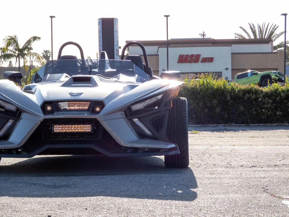 2022 Polaris Slingshot - Image 13 of 31