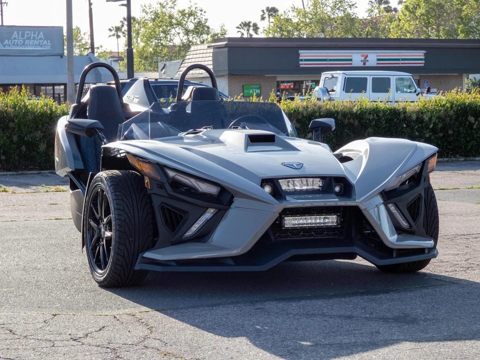 2022 Polaris Slingshot - Image 10 of 31