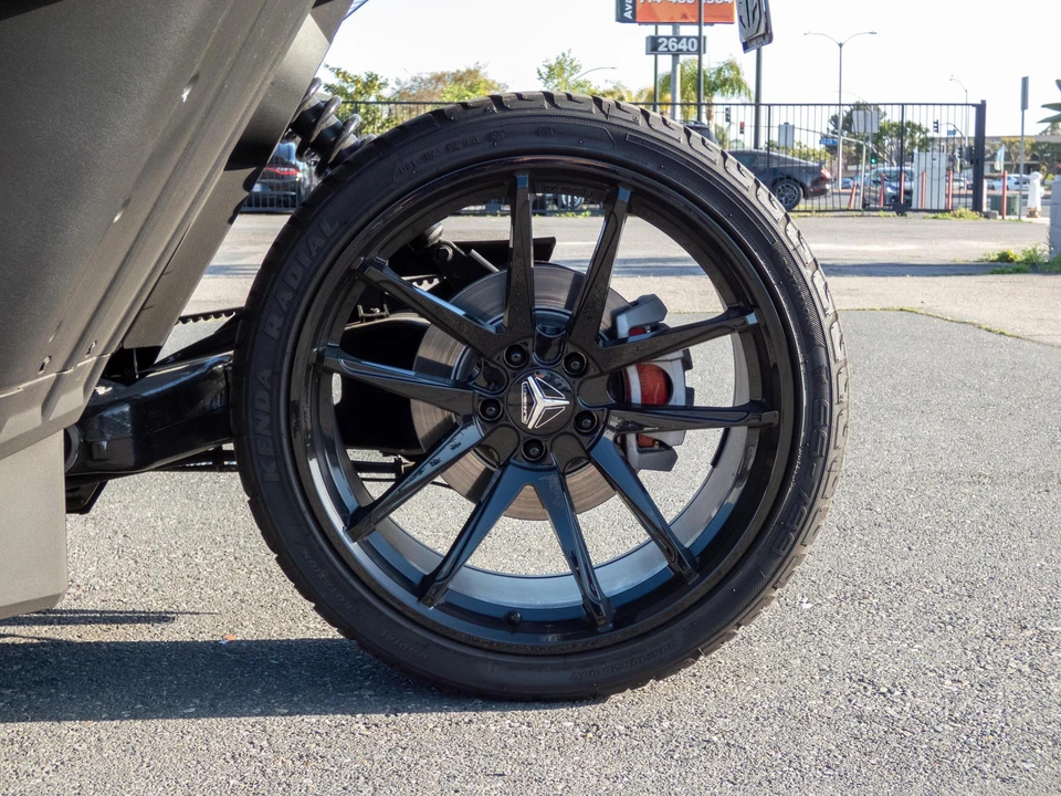 2022 Polaris Slingshot - Image 28 of 31