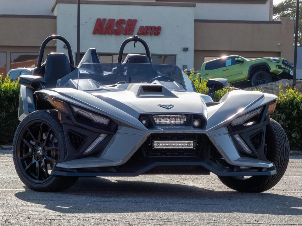 2022 Polaris Slingshot - Image 11 of 31