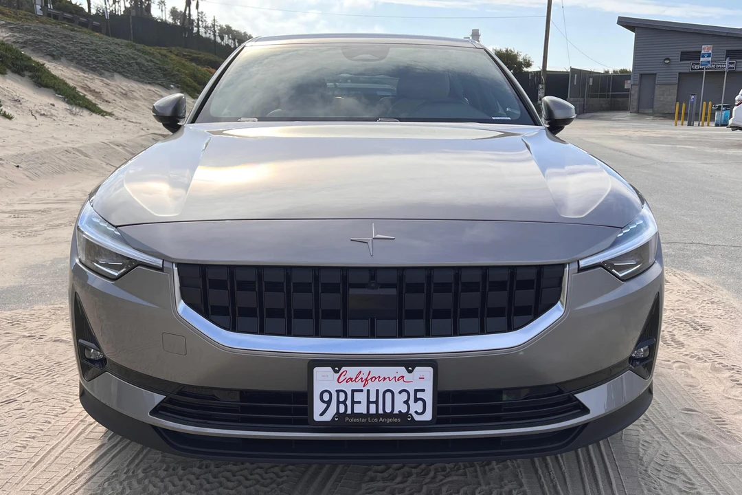 2022 Polestar 2 - Image 2 of 31